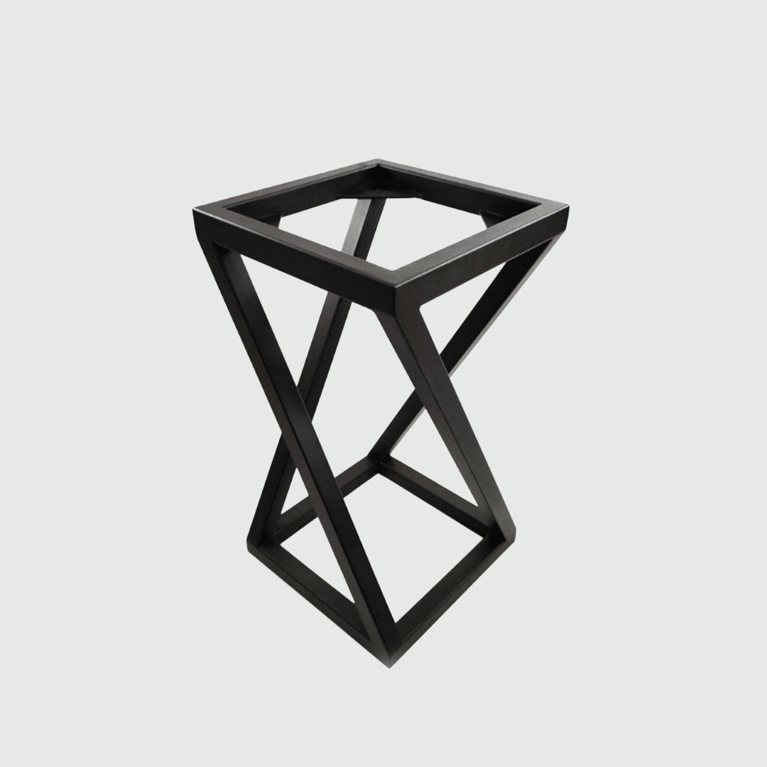 Kované podnože SPIRAL M FRAME